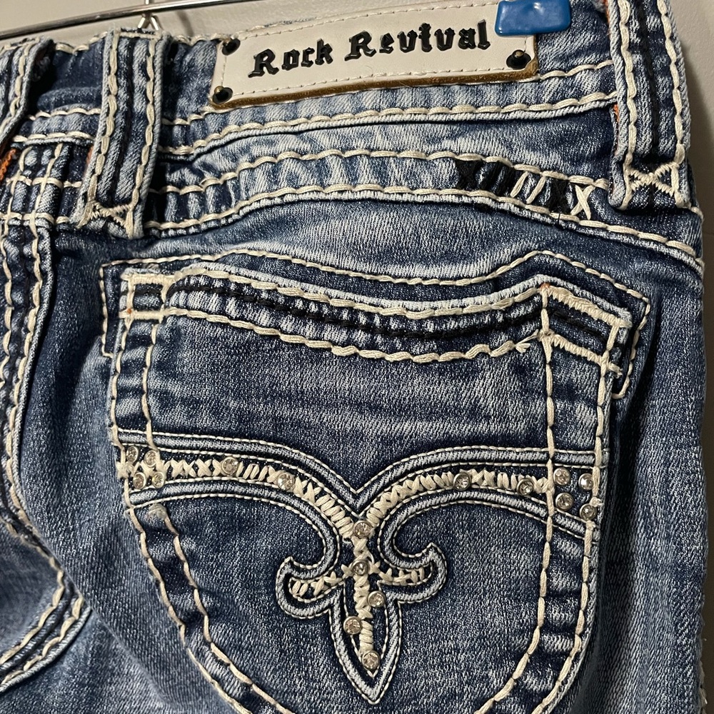 ROCK REVIVAL denim capri jeans 26